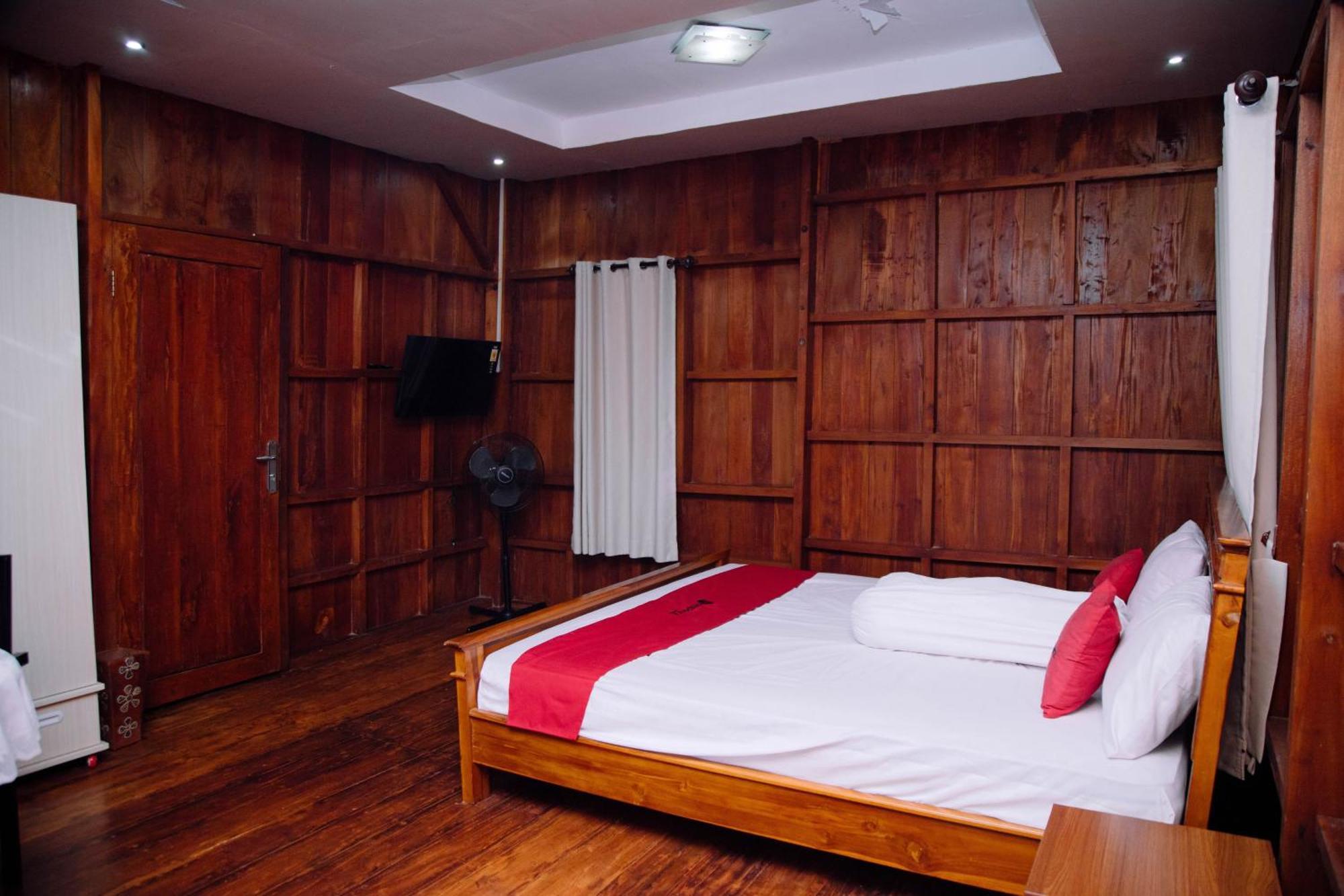 Reddoorz At Villa Bukit Senyum Lombok Kuripan  Luaran gambar